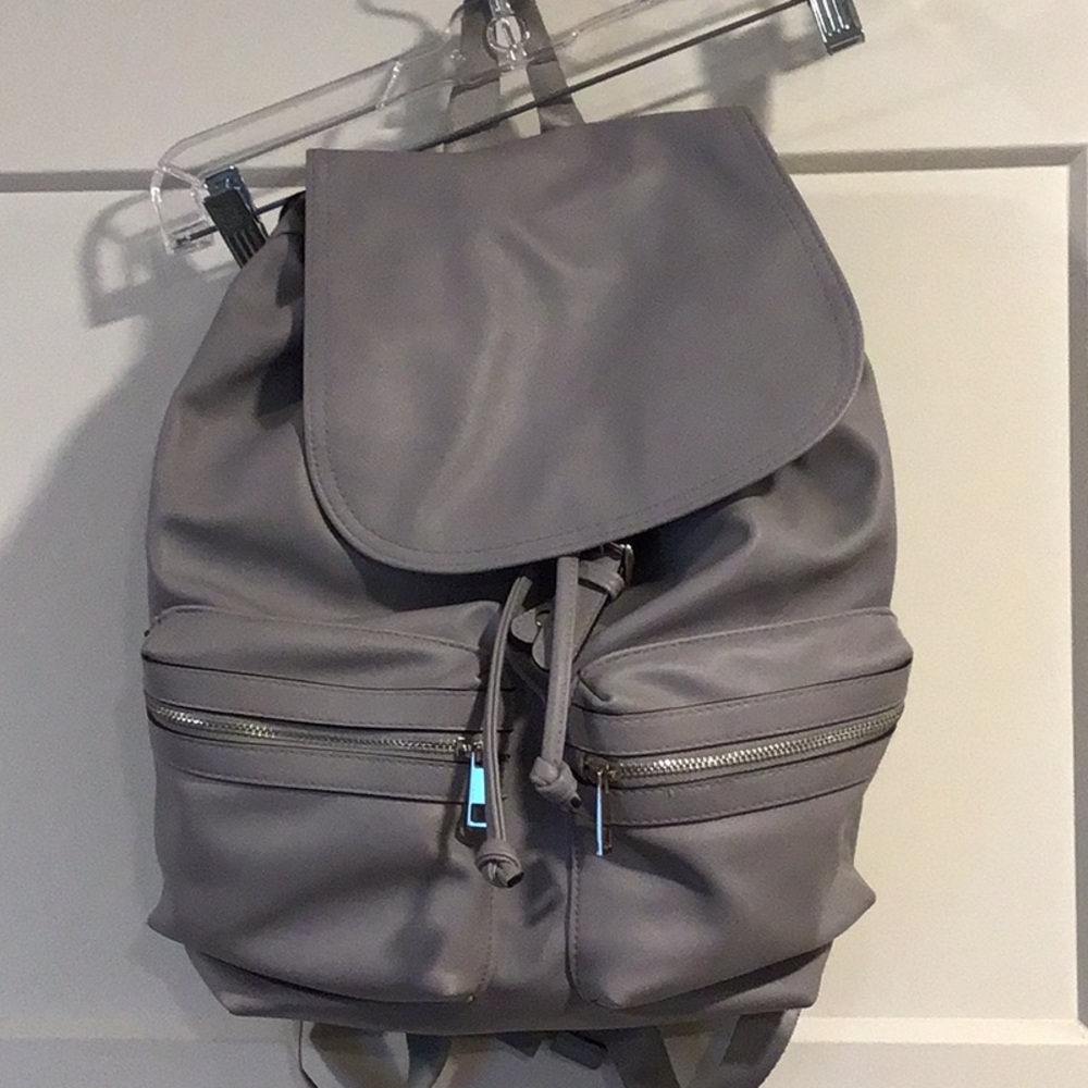 Lt Gray backpack!